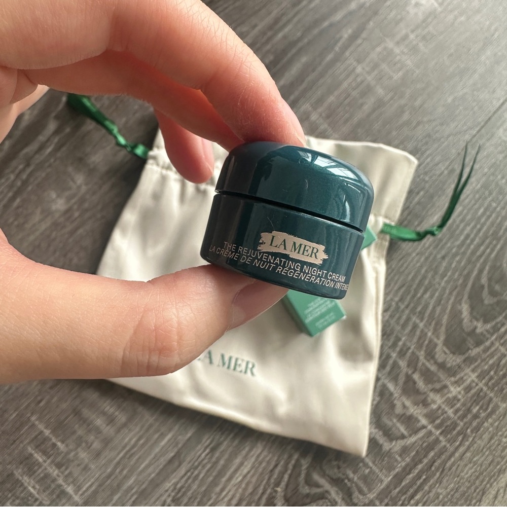 La Mer Sample Bag - Picture 2 of 6